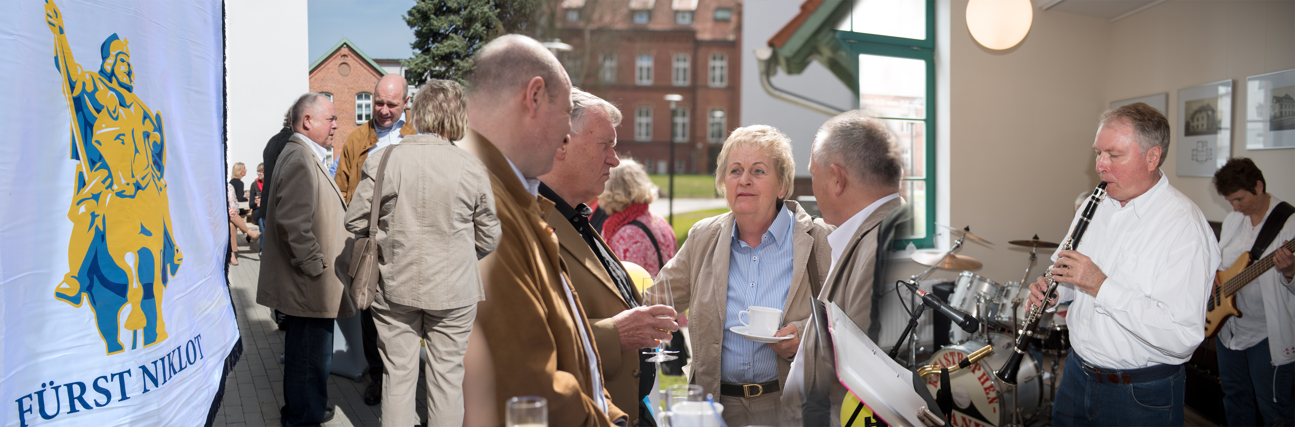 Mit angeregten Gesprächen und handgemachter Jazz- und Swingmusik feierte der Lions-Club Schwerin Fürst Niklot sein zehnjähriges Jubiläum